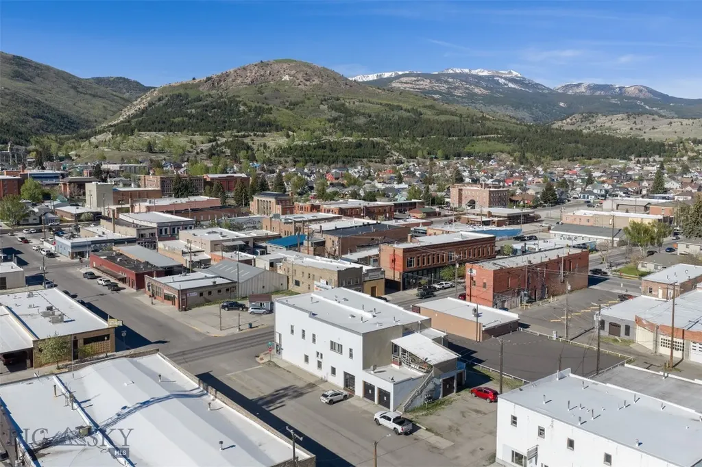 124 E Commercial Avenue Anaconda MT 59711