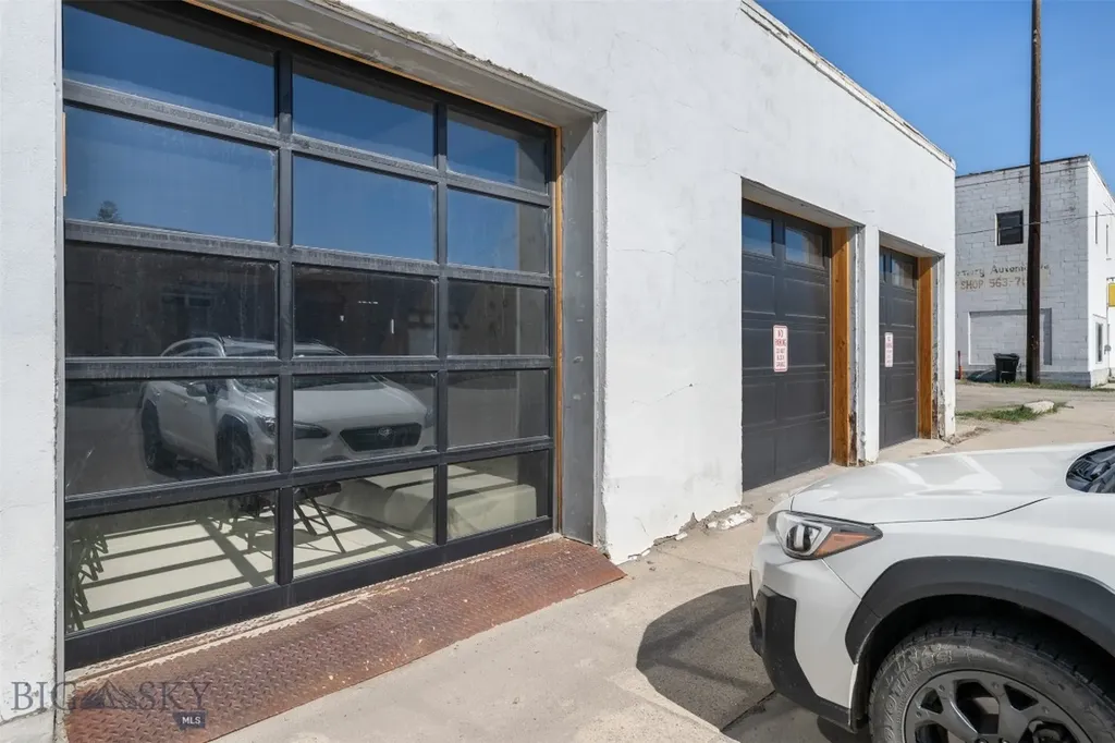 124 E Commercial Avenue Anaconda MT 59711