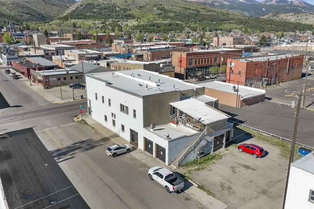 124 E Commercial Avenue Anaconda MT 59711