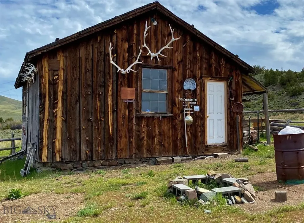 8950 Chevallier Drive Helena MT 59602