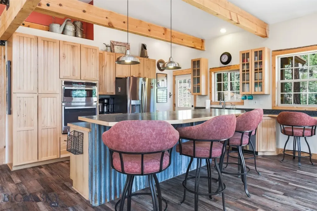 24 Forrest Jefferson City MT 59638