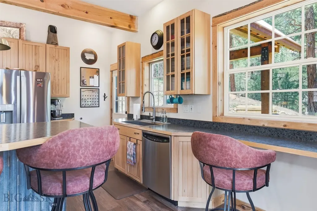 24 Forrest Jefferson City MT 59638