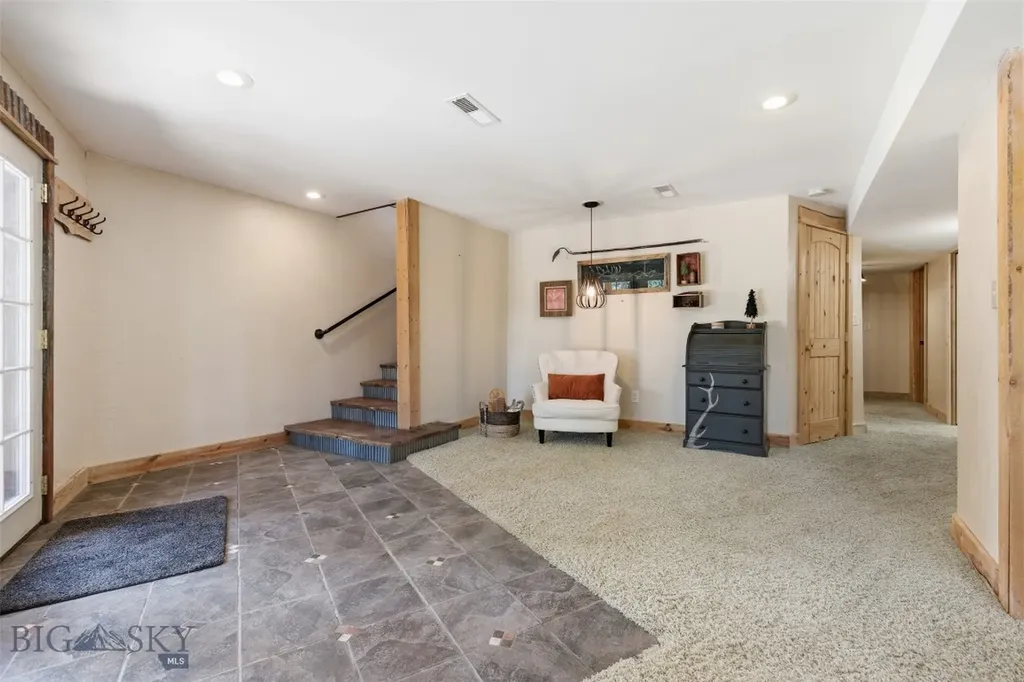 24 Forrest Jefferson City MT 59638