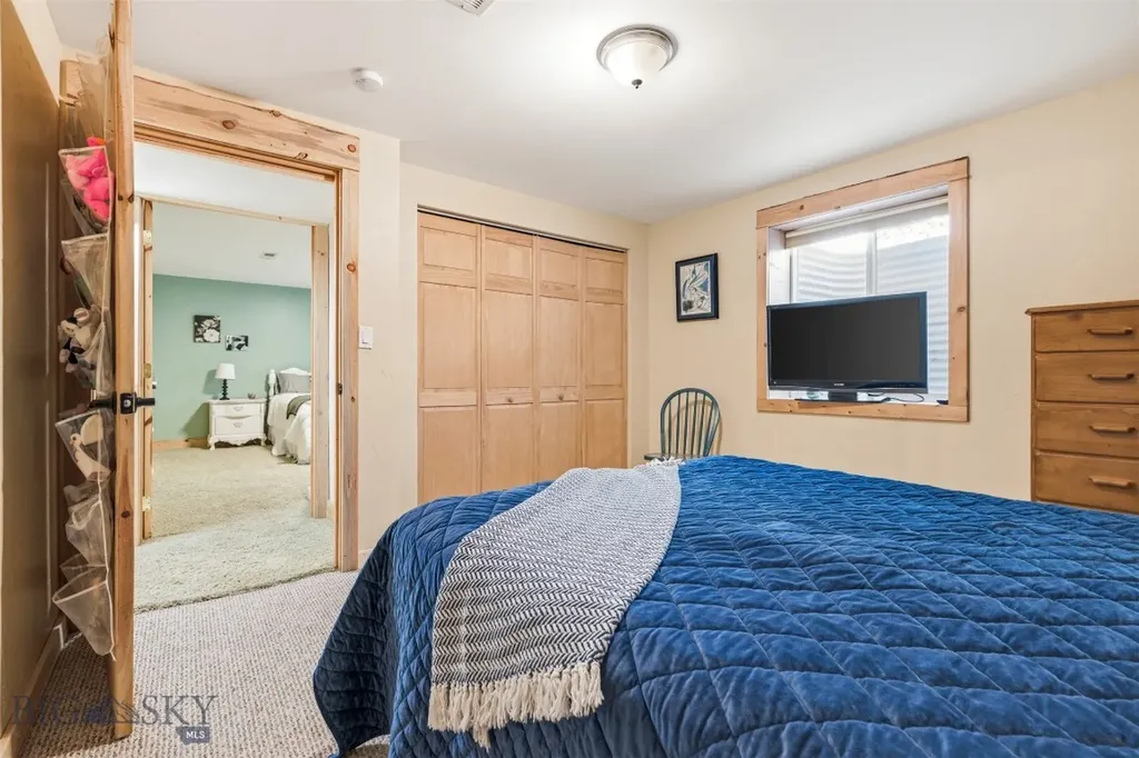 24 Forrest Jefferson City MT 59638