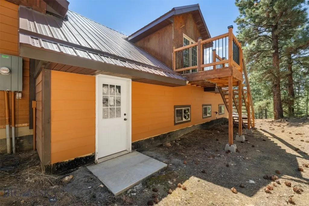 24 Forrest Jefferson City MT 59638