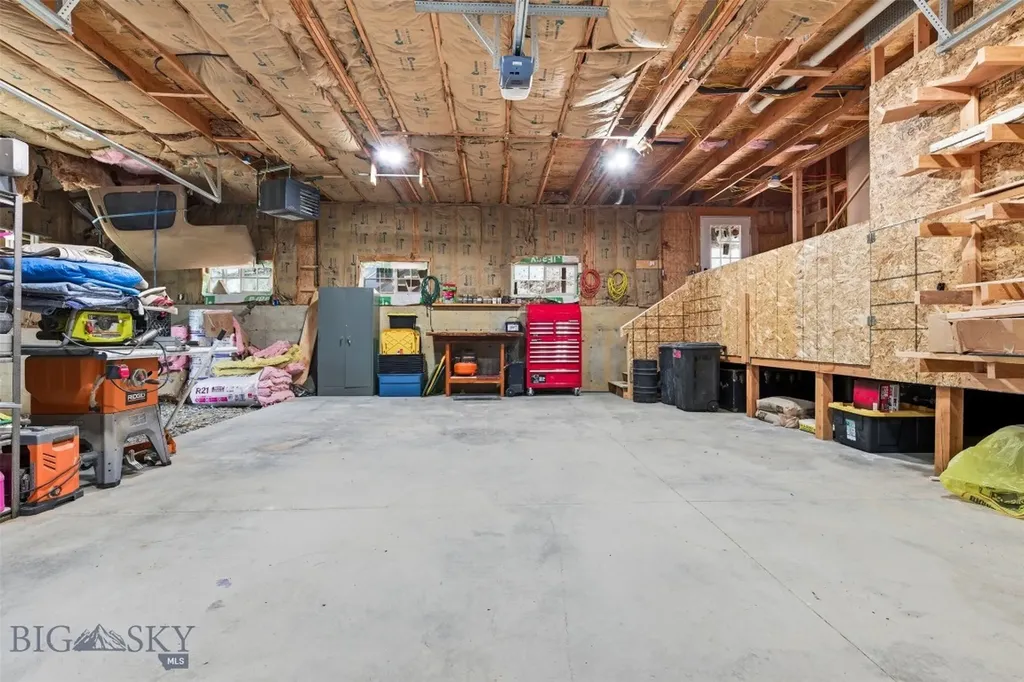 24 Forrest Jefferson City MT 59638