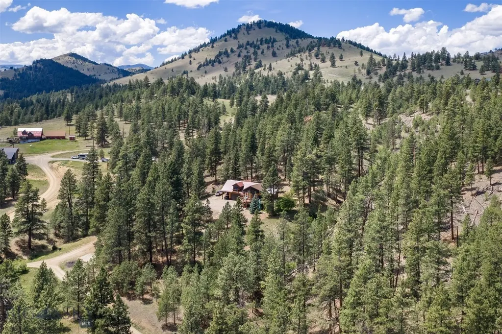 24 Forrest Jefferson City MT 59638