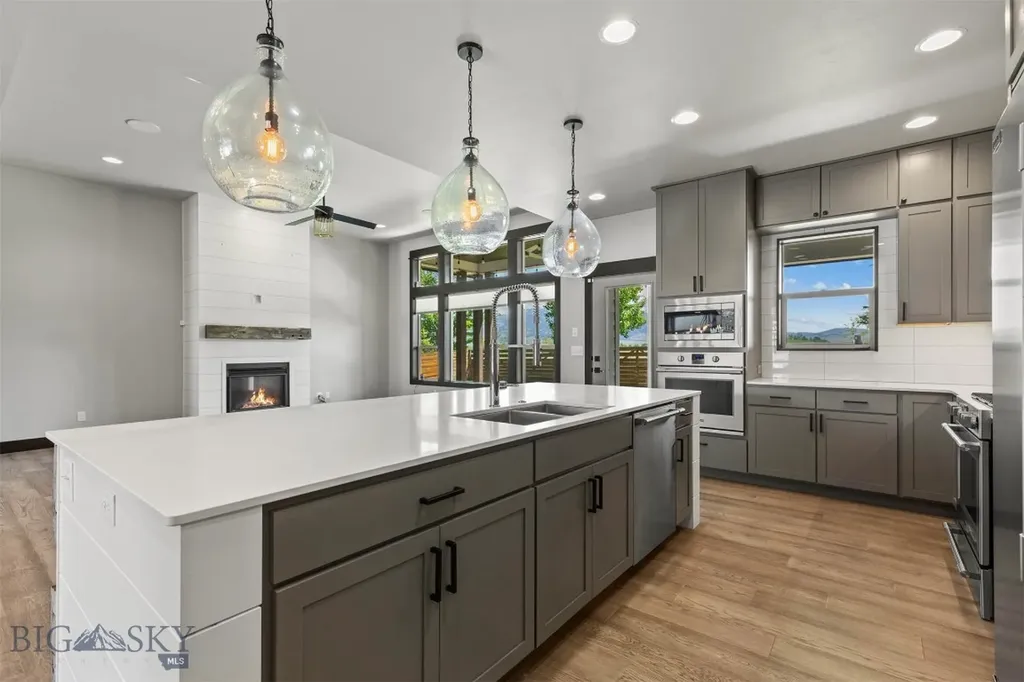 1410 Ryun Sun Way Bozeman MT 59718