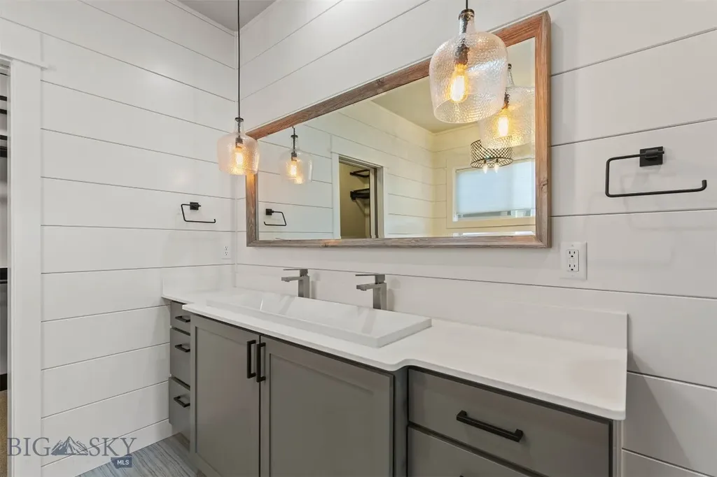 1410 Ryun Sun Way Bozeman MT 59718