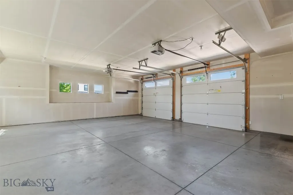 1410 Ryun Sun Way Bozeman MT 59718