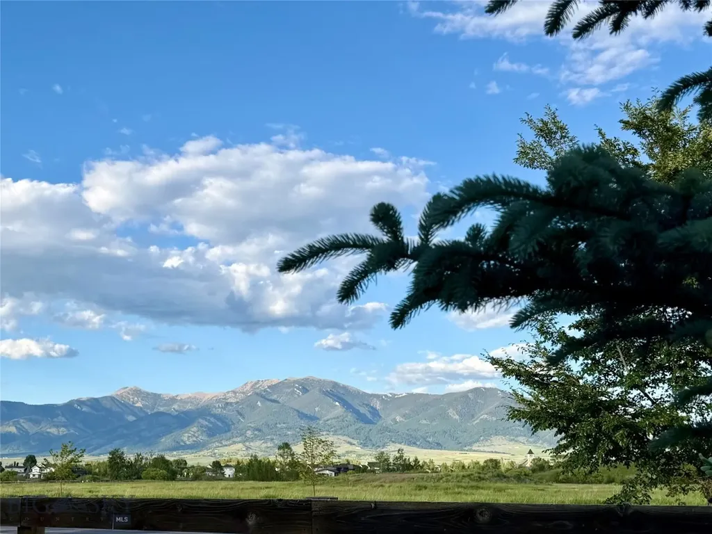 1410 Ryun Sun Way Bozeman MT 59718