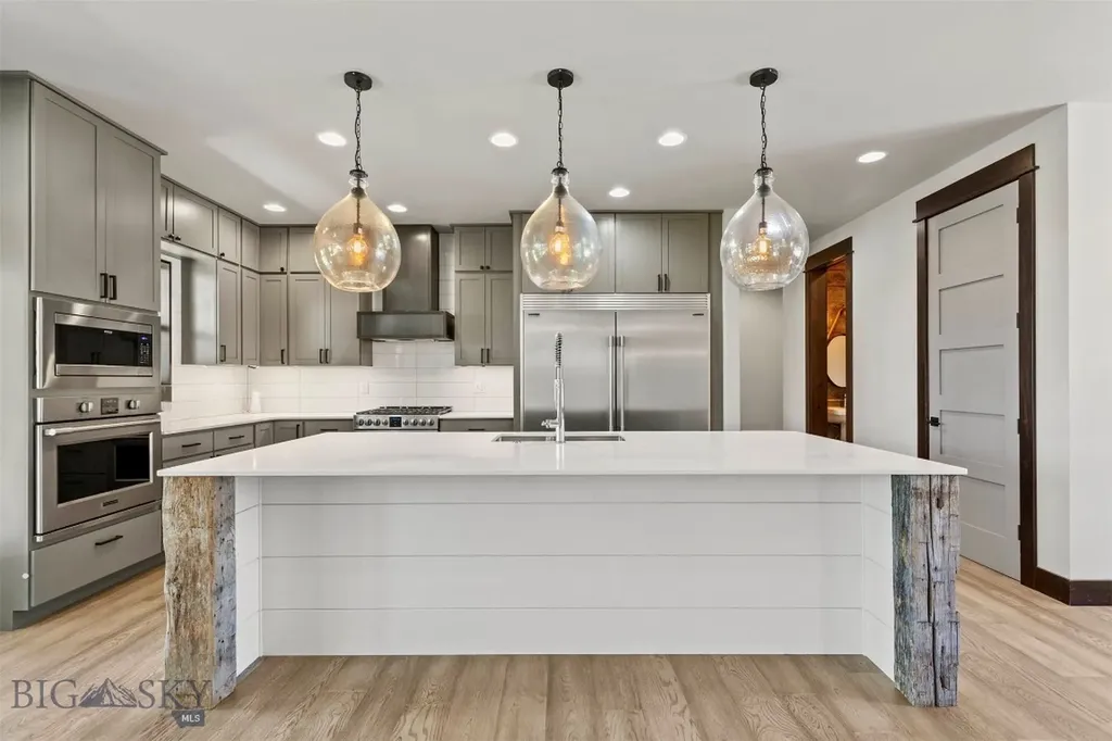 1410 Ryun Sun Way Bozeman MT 59718