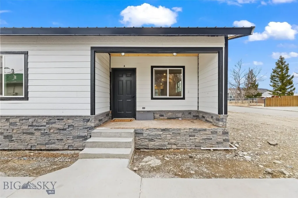 524 N M Street Livingston MT 59047
