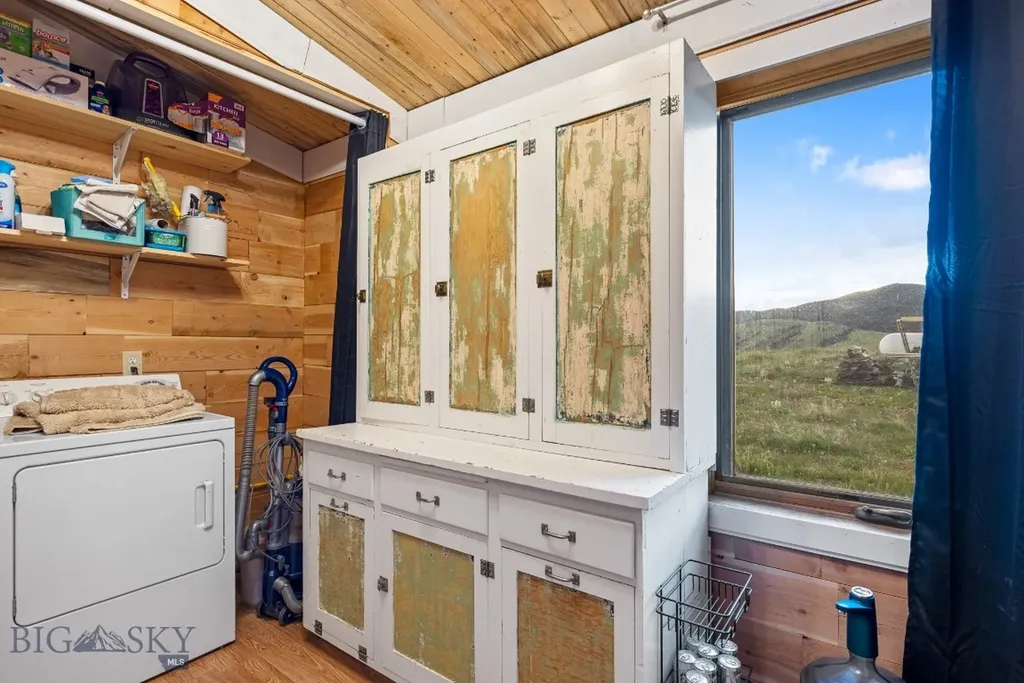1435 Lone Wolf Trail Three Forks MT 59752