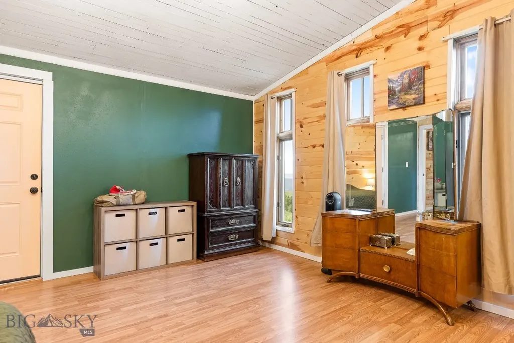 1435 Lone Wolf Trail Three Forks MT 59752
