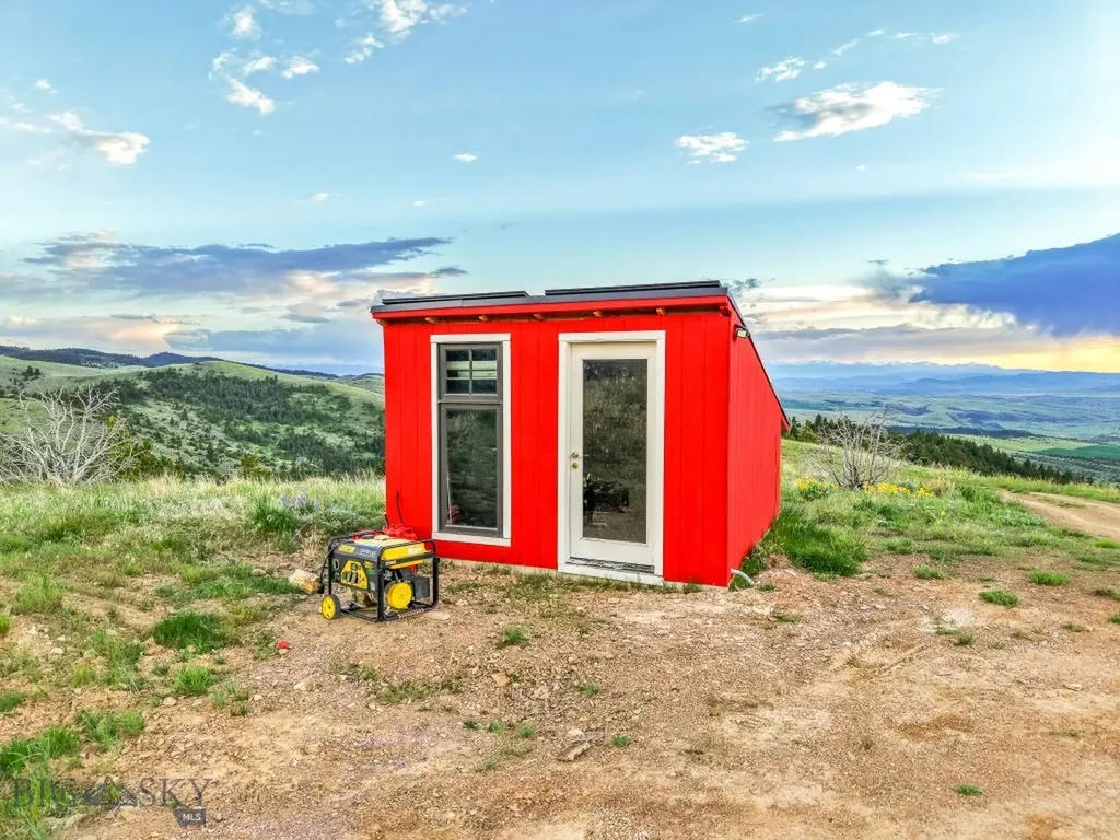 1435 Lone Wolf Trail Three Forks MT 59752