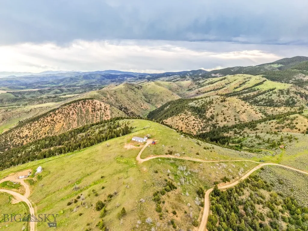 1435 Lone Wolf Trail Three Forks MT 59752