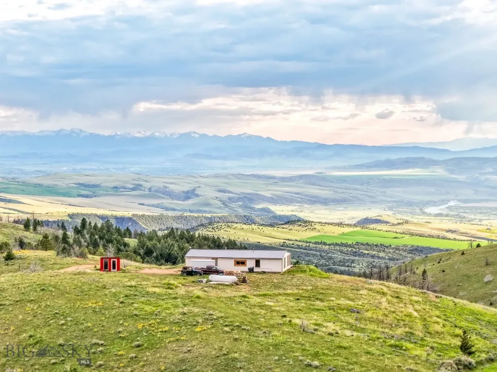 1435 Lone Wolf Trail Three Forks MT 59752