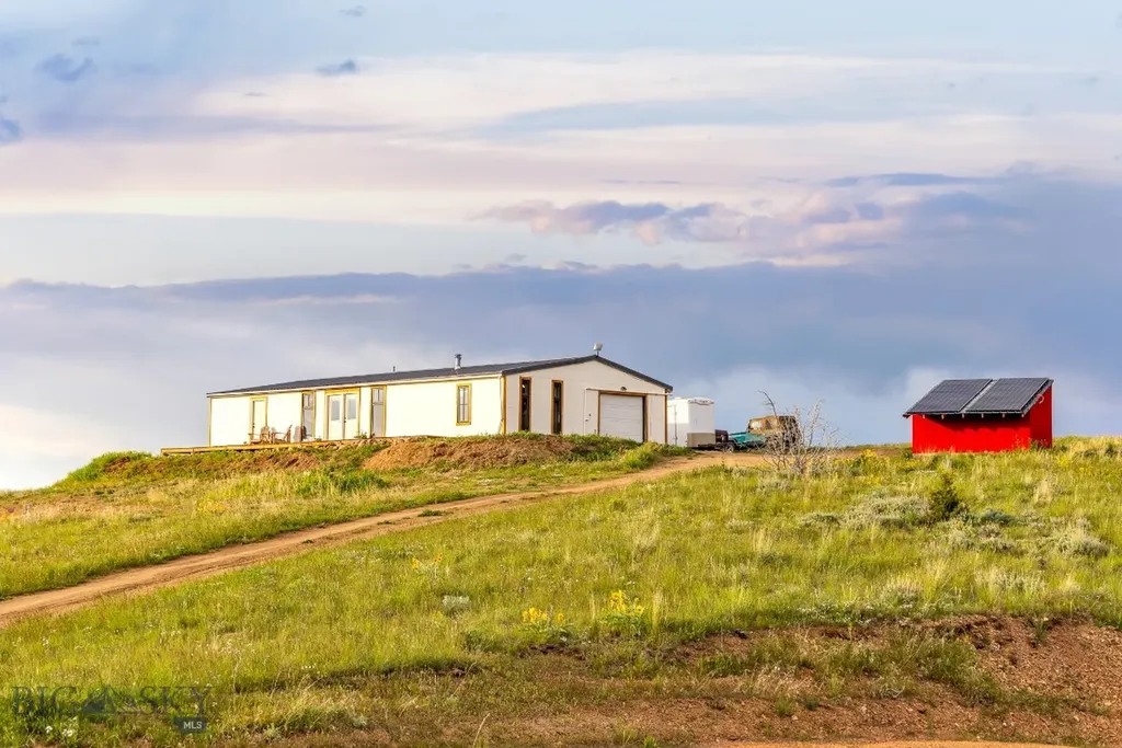 1435 Lone Wolf Trail Three Forks MT 59752