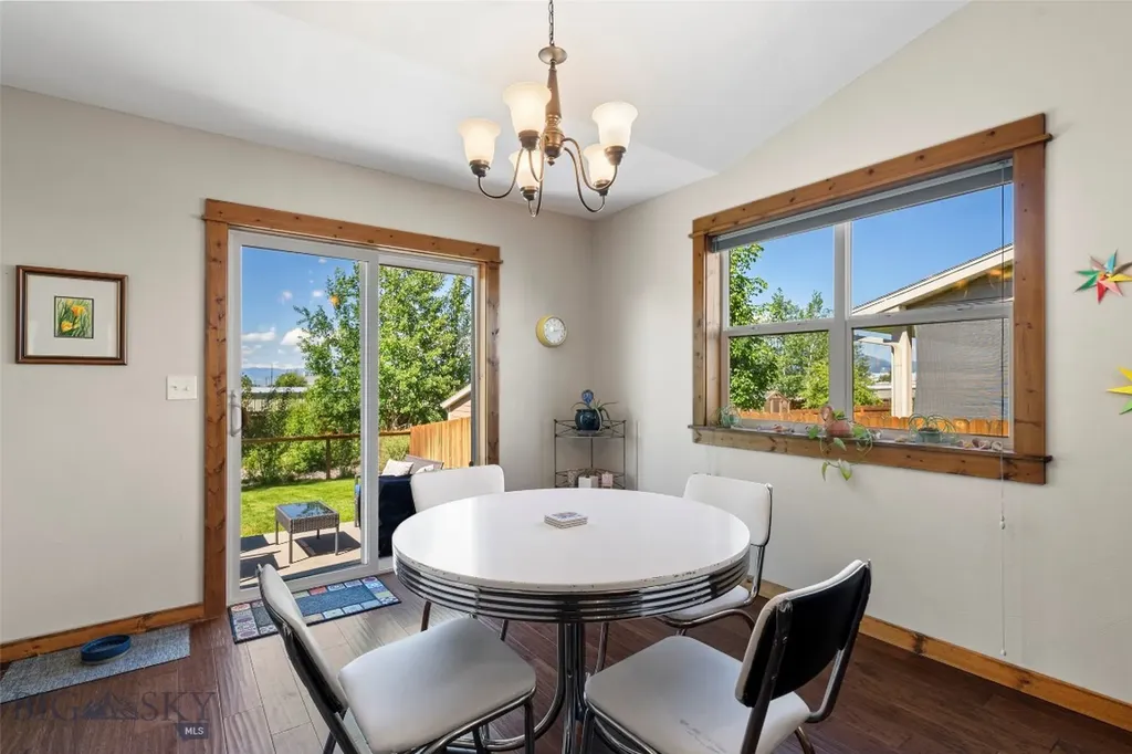 399 Ramshorn Peak Lane Bozeman MT 59718