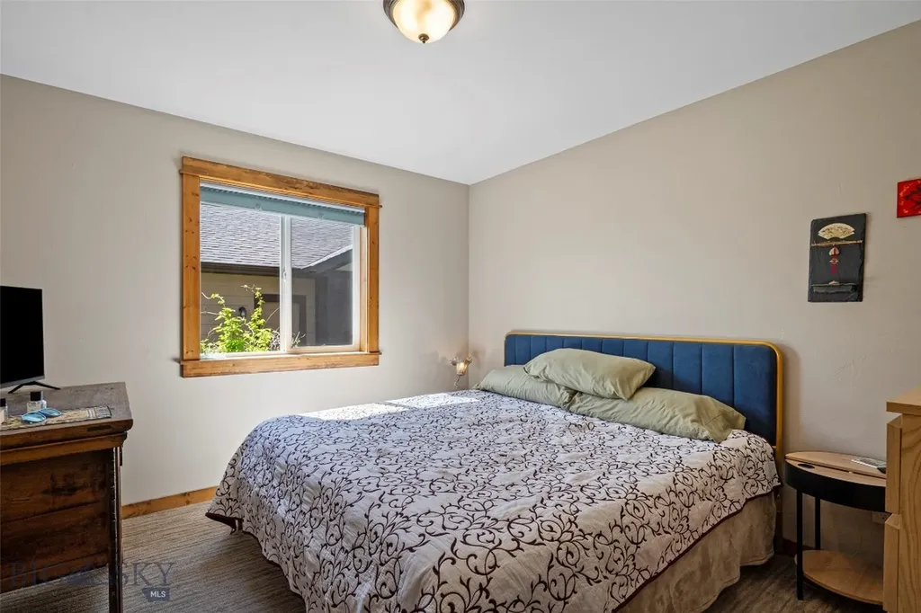 399 Ramshorn Peak Lane Bozeman MT 59718
