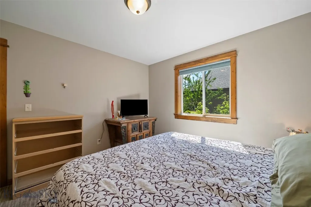 399 Ramshorn Peak Lane Bozeman MT 59718
