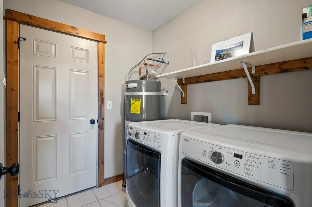 399 Ramshorn Peak Lane Bozeman MT 59718