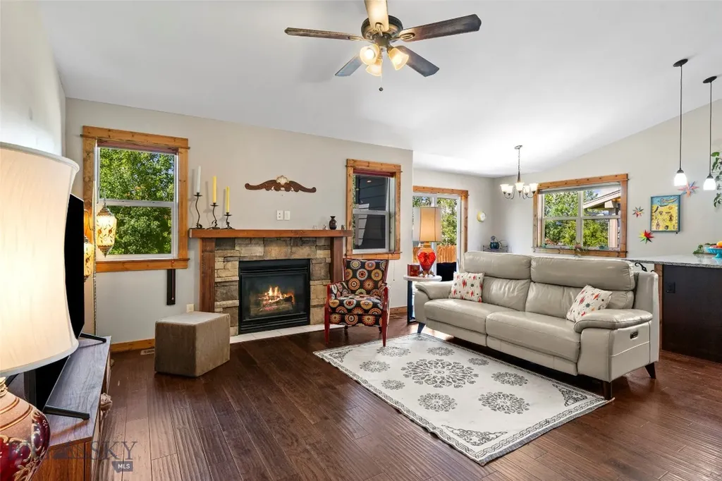 399 Ramshorn Peak Lane Bozeman MT 59718