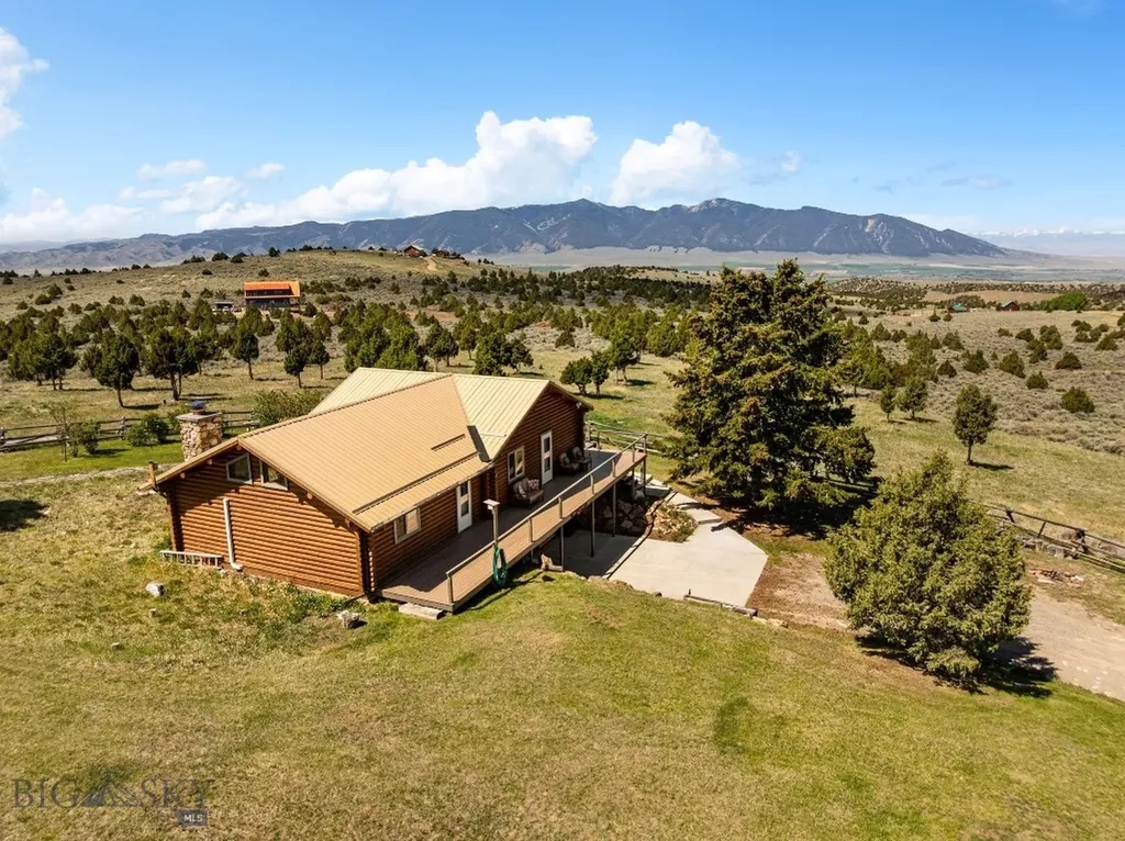 25 Sundowner Road Sheridan MT 59749