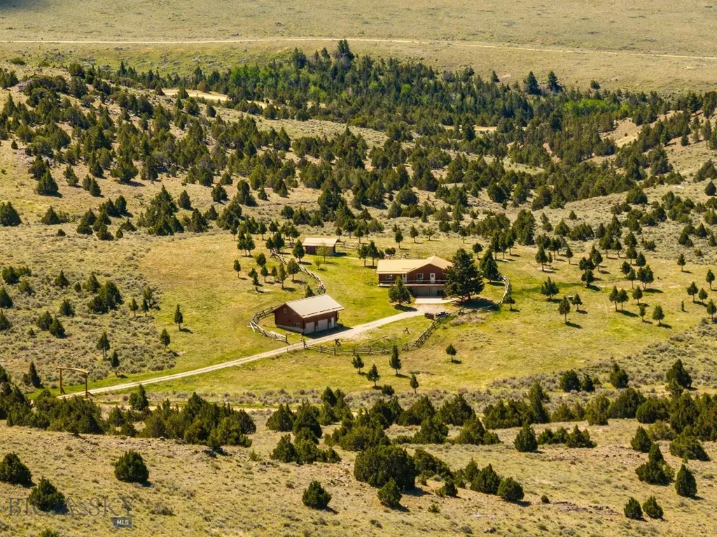 25 Sundowner Road Sheridan MT 59749