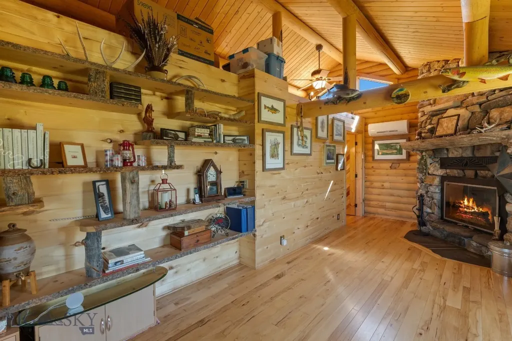 25 Sundowner Road Sheridan MT 59749