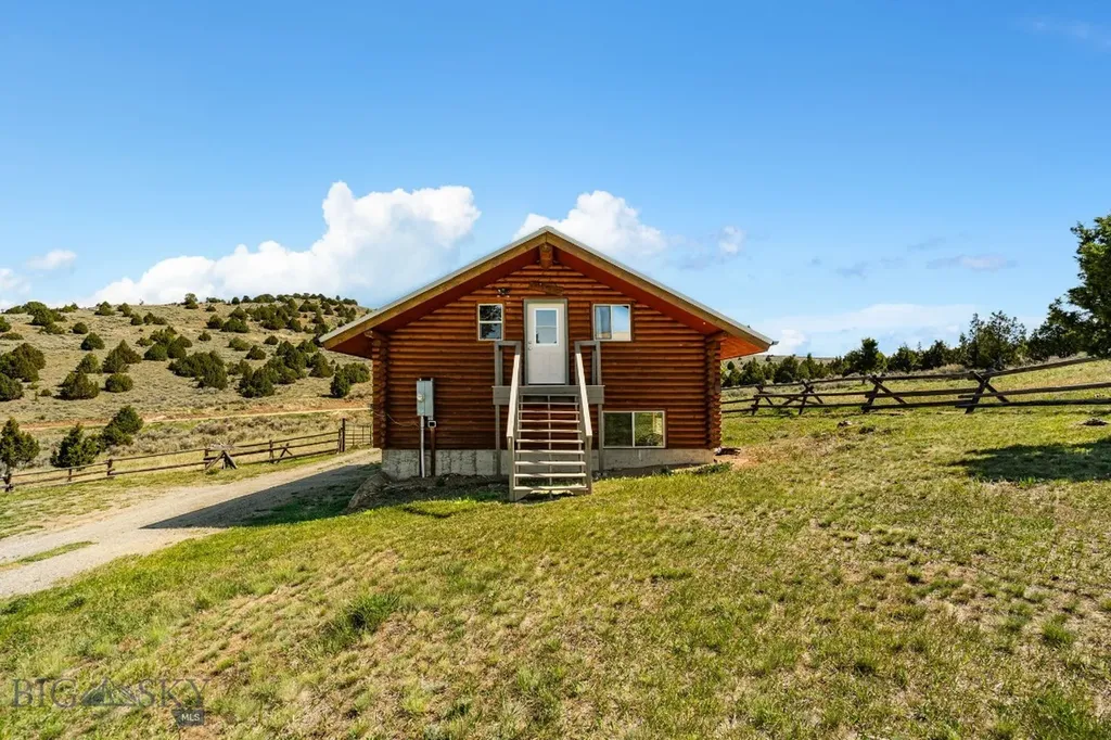 25 Sundowner Road Sheridan MT 59749