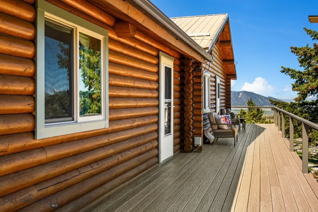 25 Sundowner Road Sheridan MT 59749