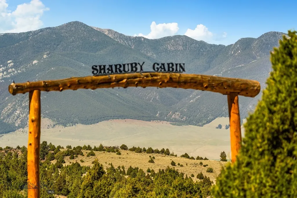 25 Sundowner Road Sheridan MT 59749