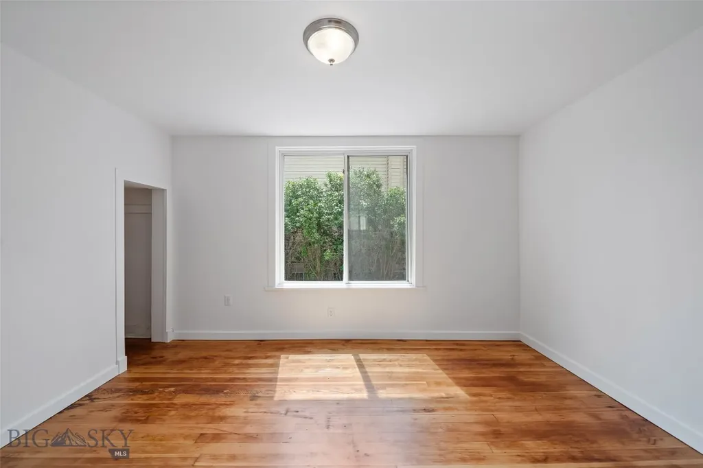 106 S I Livingston MT 59047