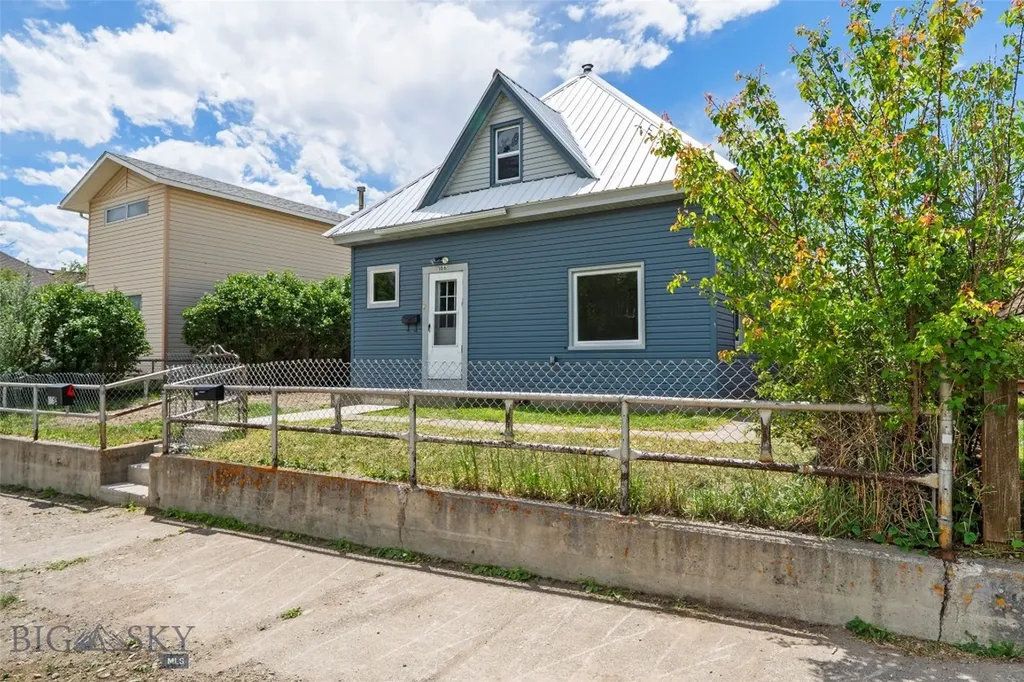 106 S I Livingston MT 59047