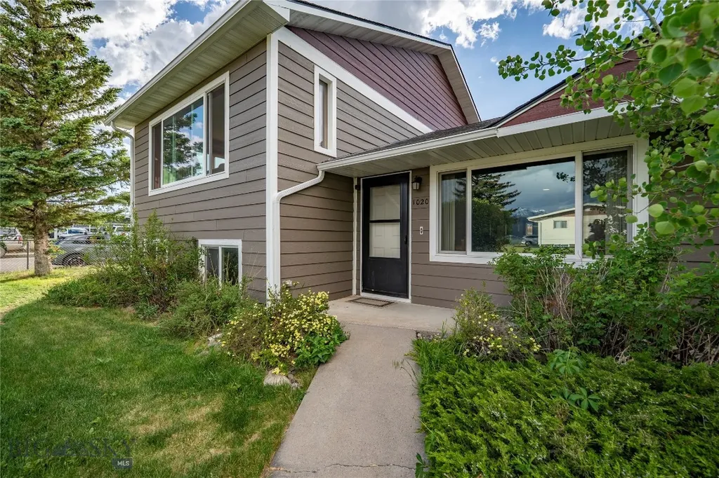 1020 W Gallatin Street Livingston MT 59047