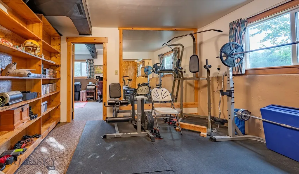 1020 W Gallatin Street Livingston MT 59047