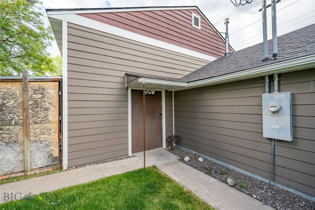1020 W Gallatin Street Livingston MT 59047