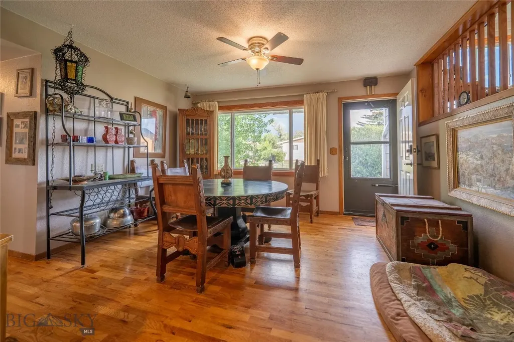 1020 W Gallatin Street Livingston MT 59047