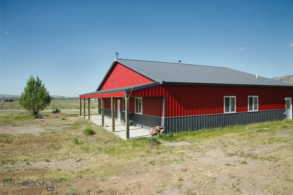 11892 Old Coach Road Three Forks MT 59752