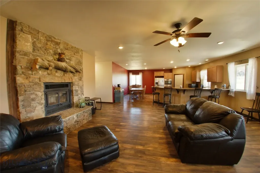 11892 Old Coach Road Three Forks MT 59752