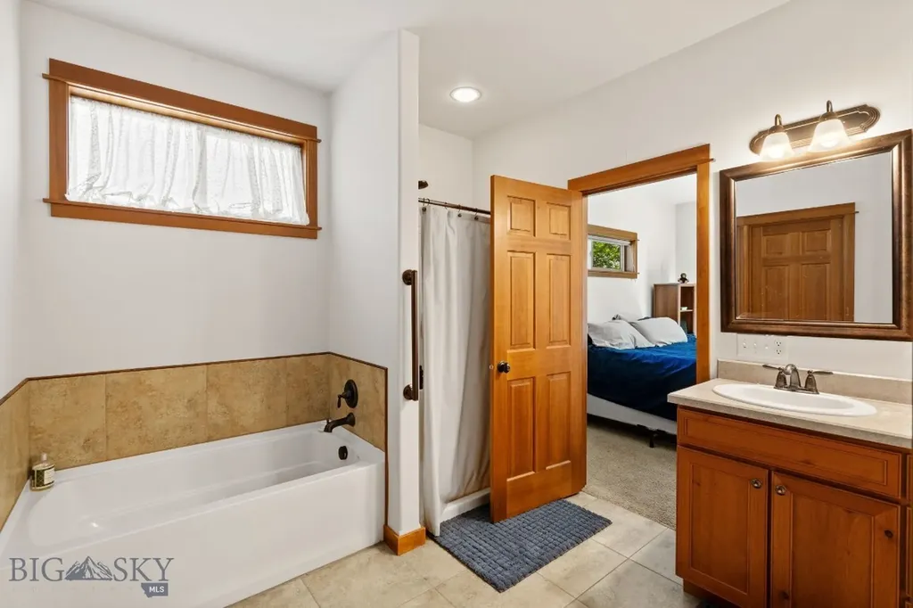 1068 New Holland Drive Bozeman MT 59718