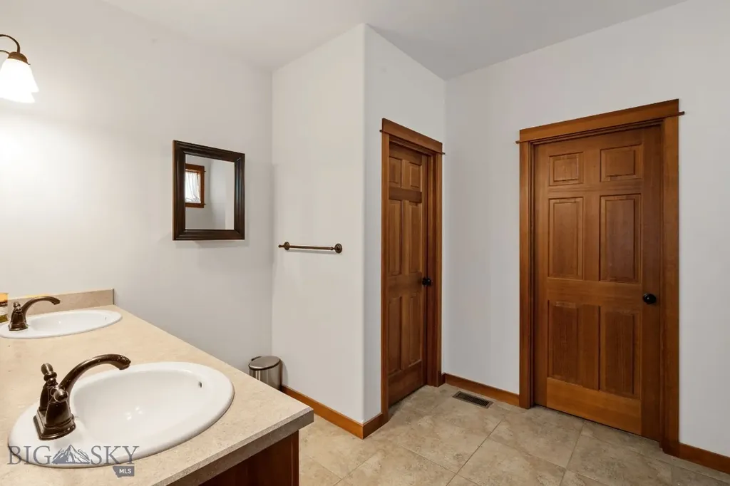 1068 New Holland Drive Bozeman MT 59718