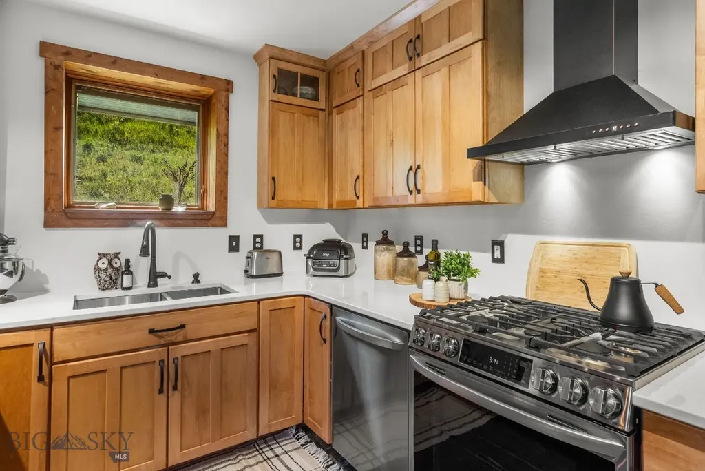 3395 Trail Creek Road Bozeman MT 59715