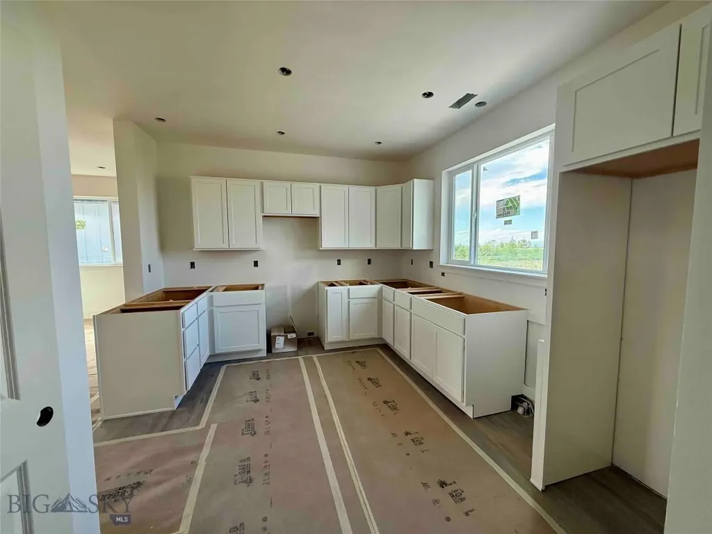 5705 Flycatcher Drive Bozeman MT 59718