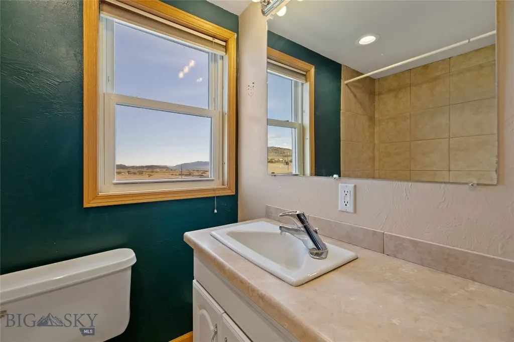 193 Tobe Lane Ennis MT 59729