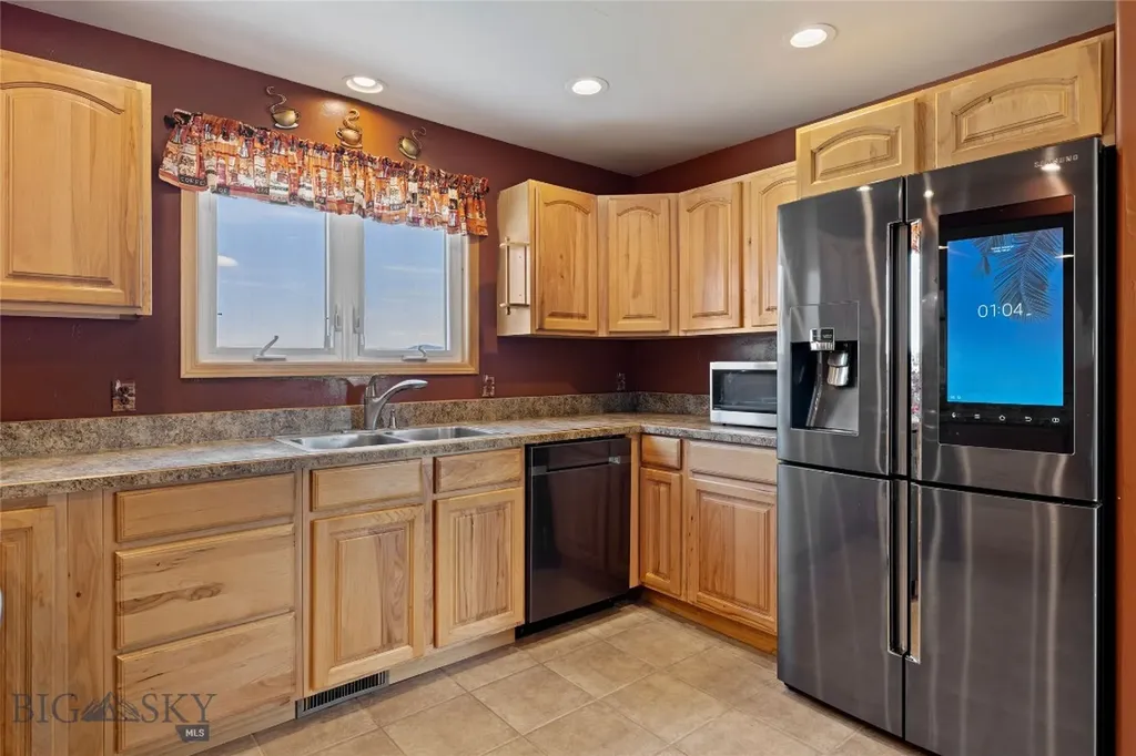 193 Tobe Lane Ennis MT 59729