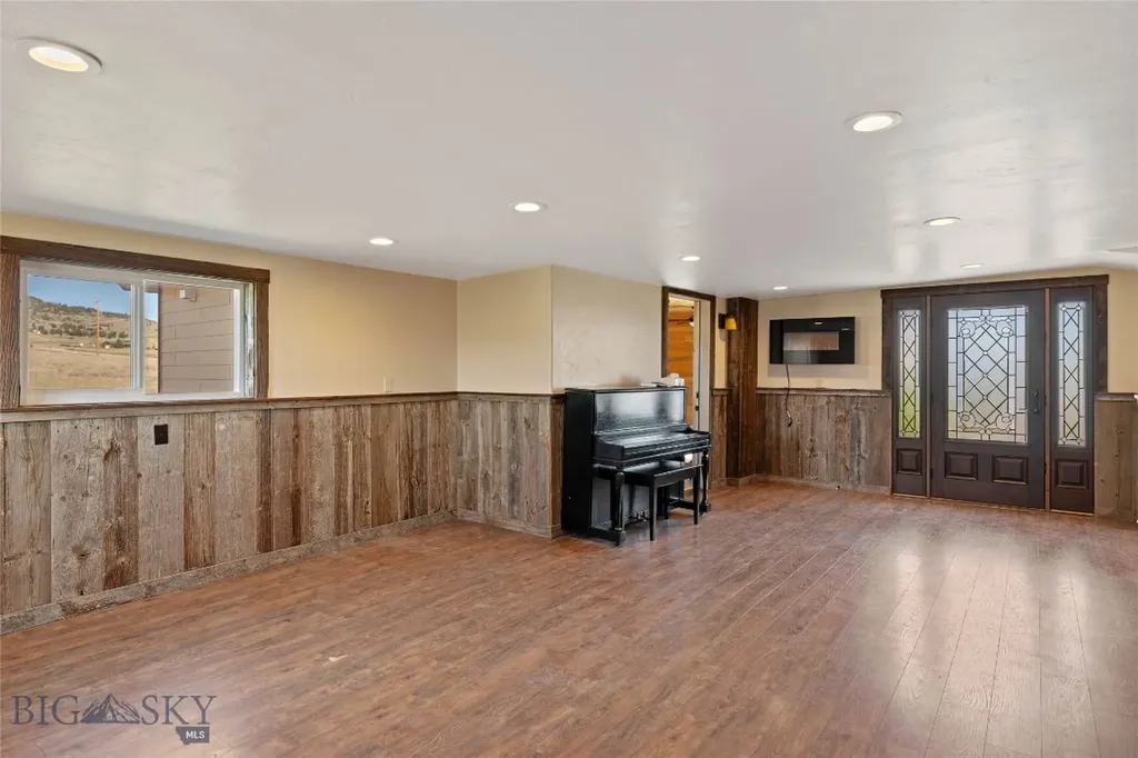 193 Tobe Lane Ennis MT 59729