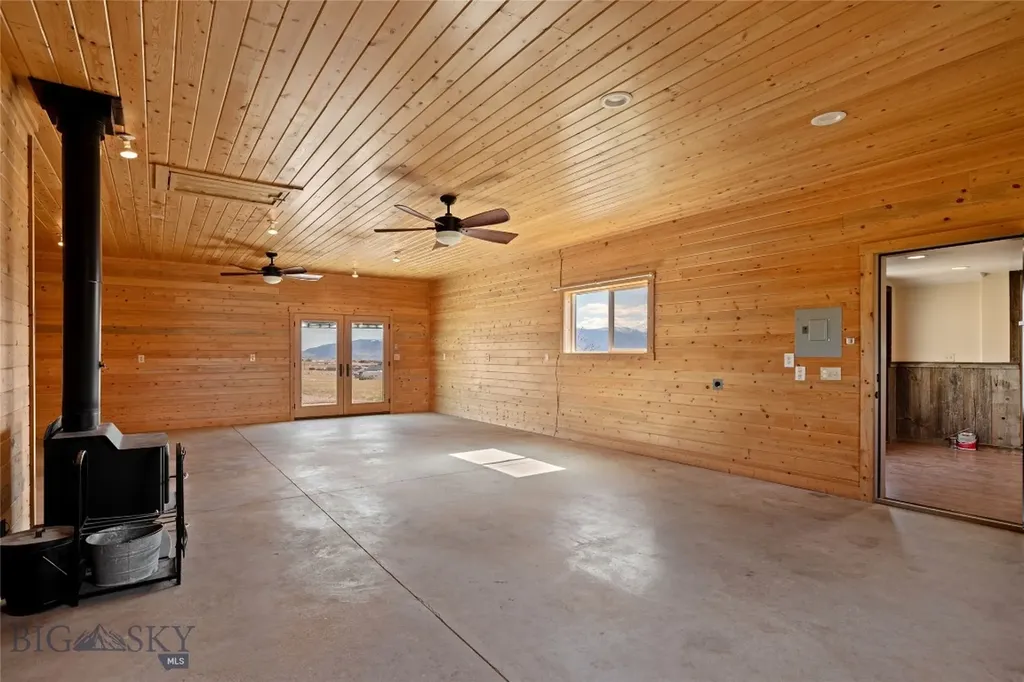 193 Tobe Lane Ennis MT 59729